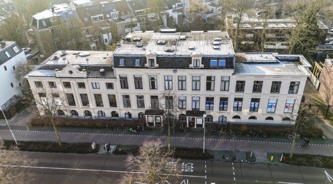 Stadkliniek Biltstraat: van sauna tot Hollywood Smile